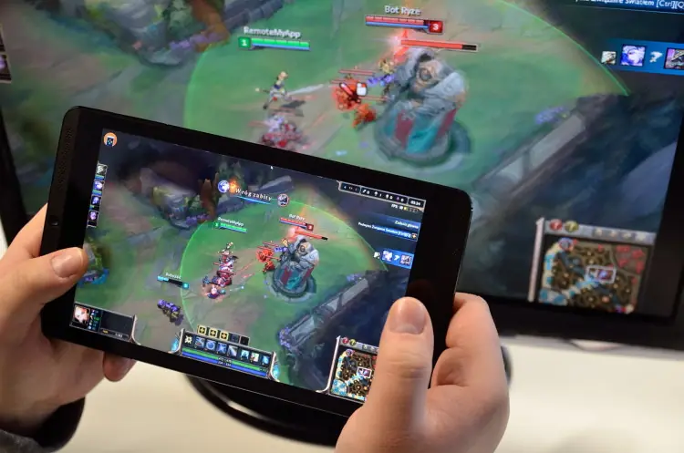 Cómo jugar juegos de PC en tu smartphone (iOS y Android) Cómo jugar juegos de PC en tu smartphone (iOS y Android)