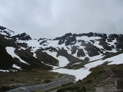 viajeros en contacto