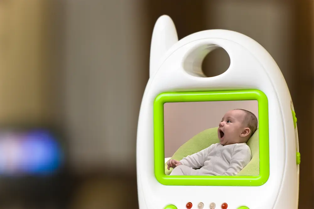 7 historias escalofriantes a través de monitores infantiles