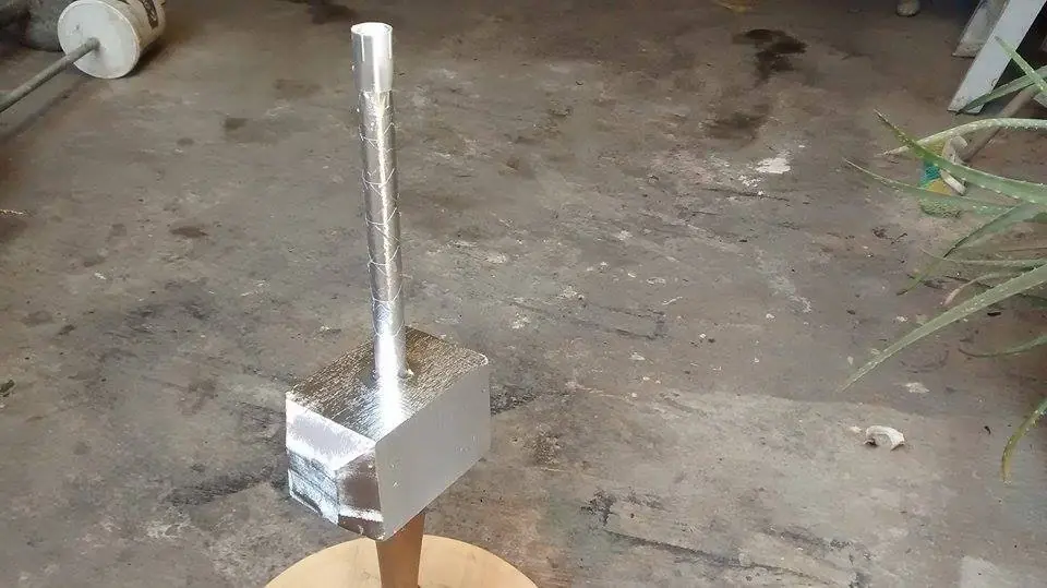 Mesa Desarmable de los Vengadores [Propio]