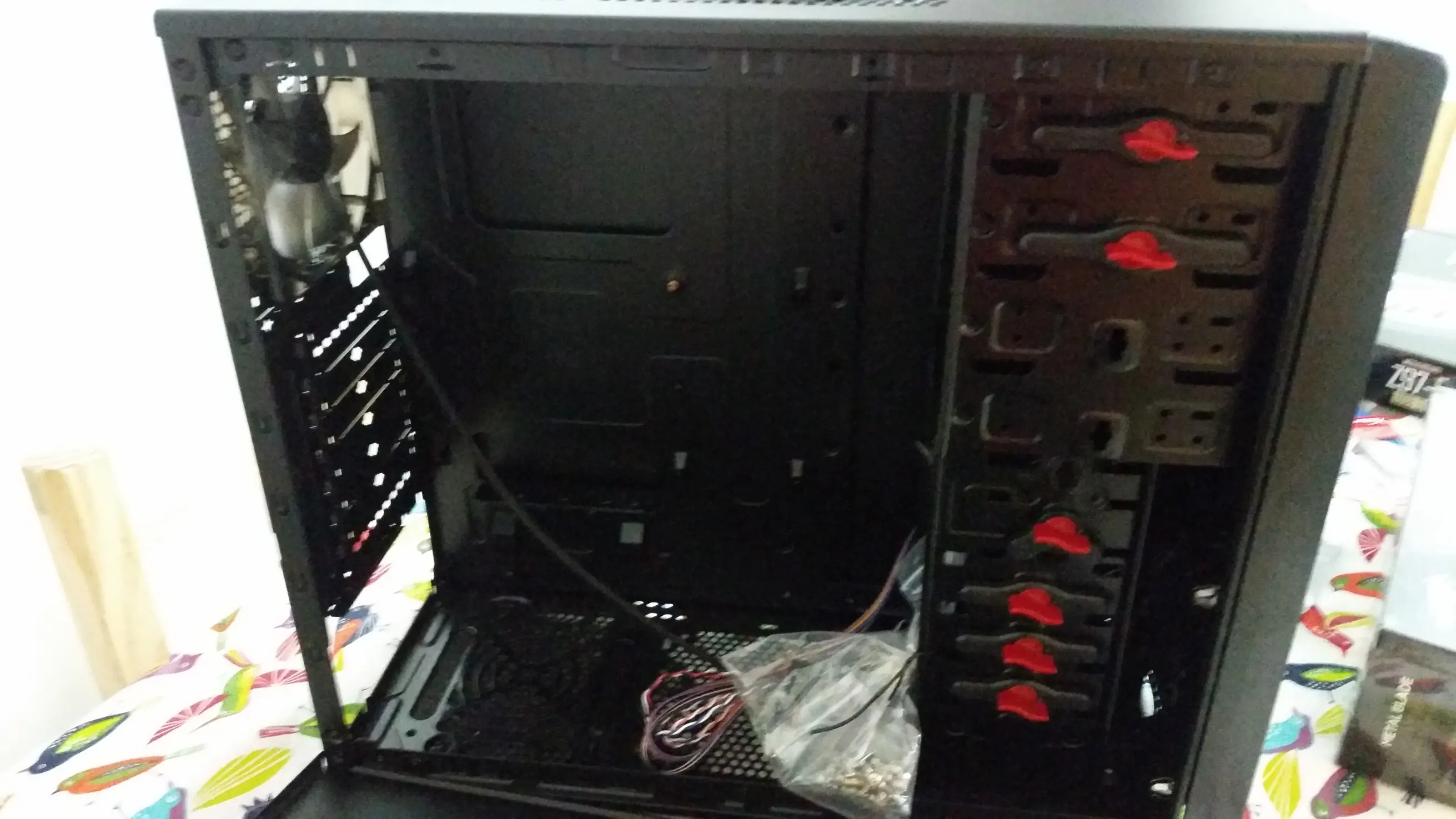 Laburé todo el año, me compré una MasterRace y te lo muestro