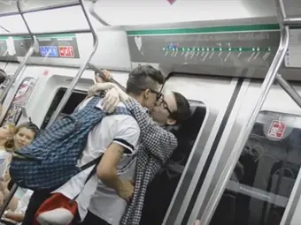 Homofobia en Buenos Aires (experimento social)