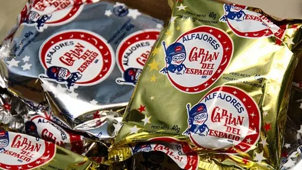 Capitán del Espacio, alfajor Master Race