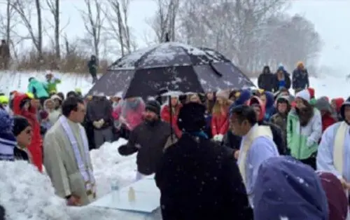 Misa sobre la nieve.