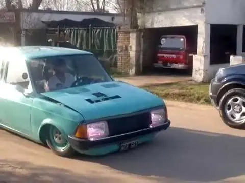 Planche mi Uno y te lo muestro Planche mi Uno y te lo muestro