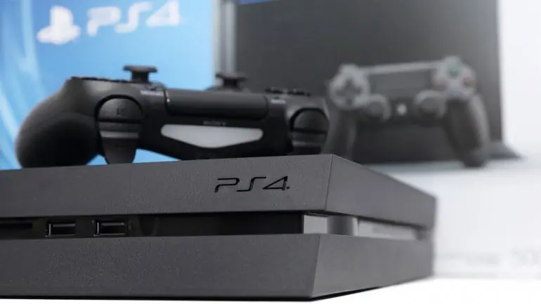 La Playstation y la Pc son Inembargables