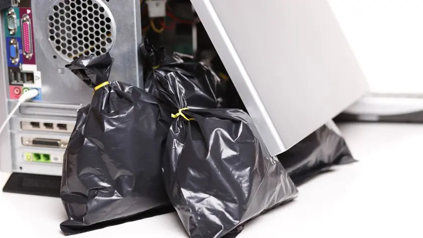 Más Bloatware en Windows 10 y llega de Microsoft