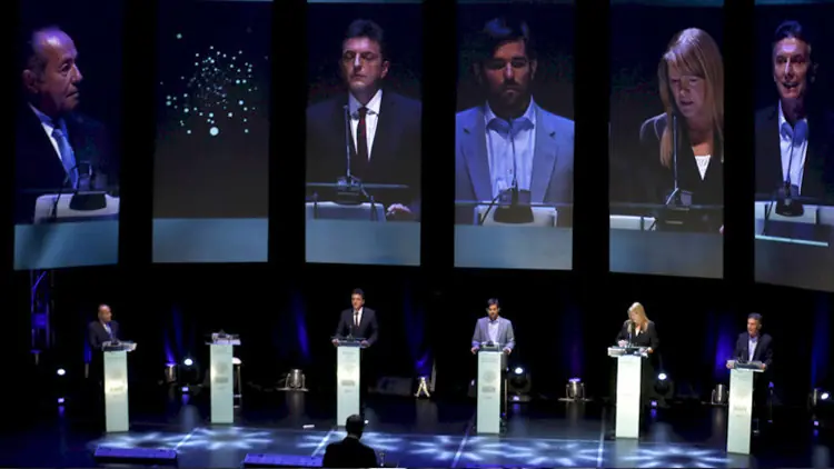 Argentina por 1ª vez en la historia celebra un debate Presid