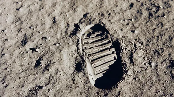 Rusos investigaran si EEUU fue a la luna