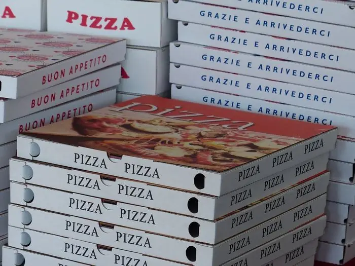 Sabìas del veneno en las cajas de pizza y ollas de teflòn?