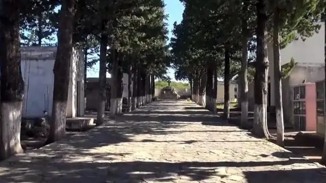 San Luis: abrieron un ataúd porque escuchaban ruidos