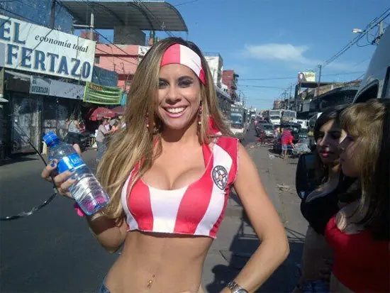 Conoce a la modelo paraguaya Maga Caballero! Le das?
