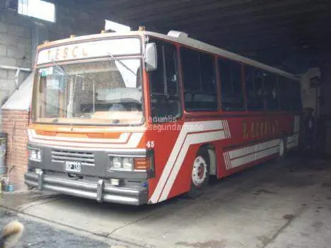 El bondi de la decada del 90... El Detalle OA101