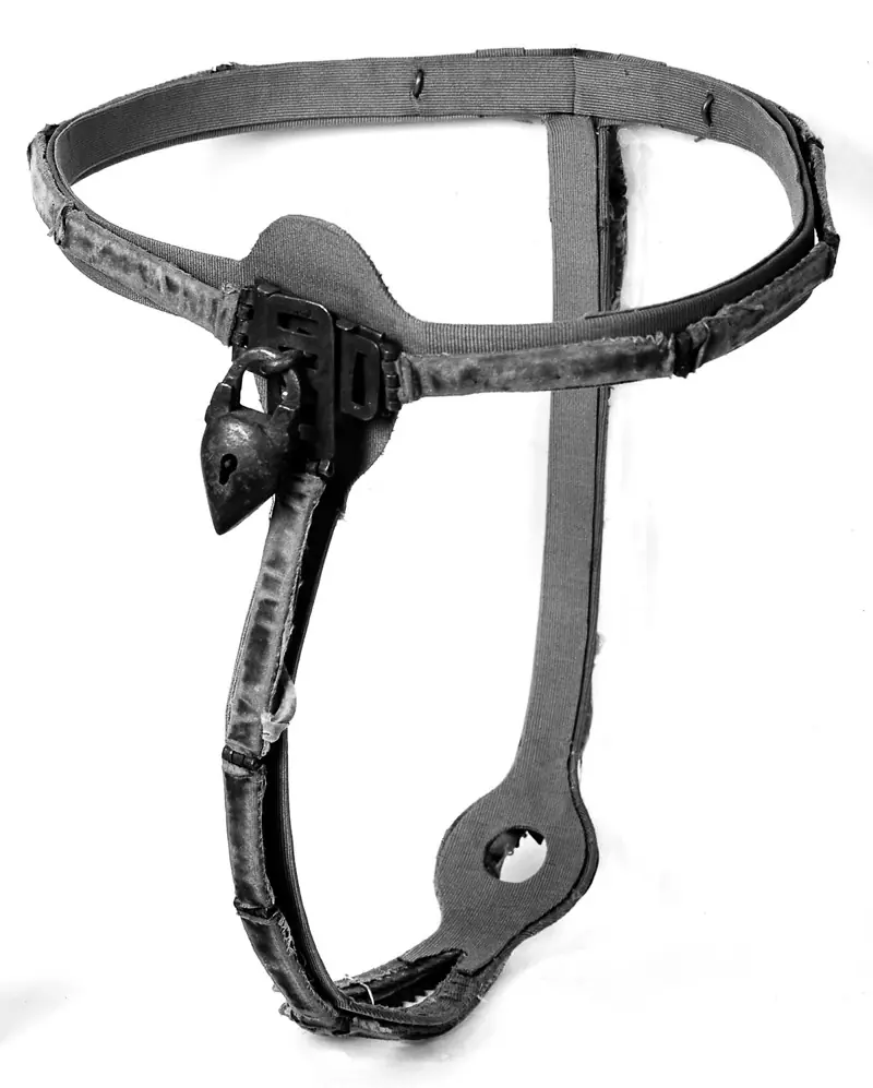 Cinturones de Castidad, No se lo pongas a tu Novia