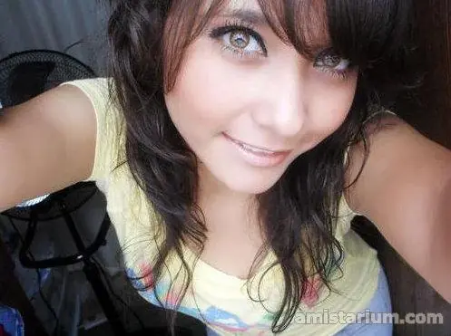 Hola soy nueva en taringa y te quiero conocer