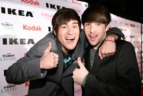 Los 10 'youtubers' que ganan millones de dólares en 2015 Los 10 'youtubers' que ganan millones de dólares en 2015