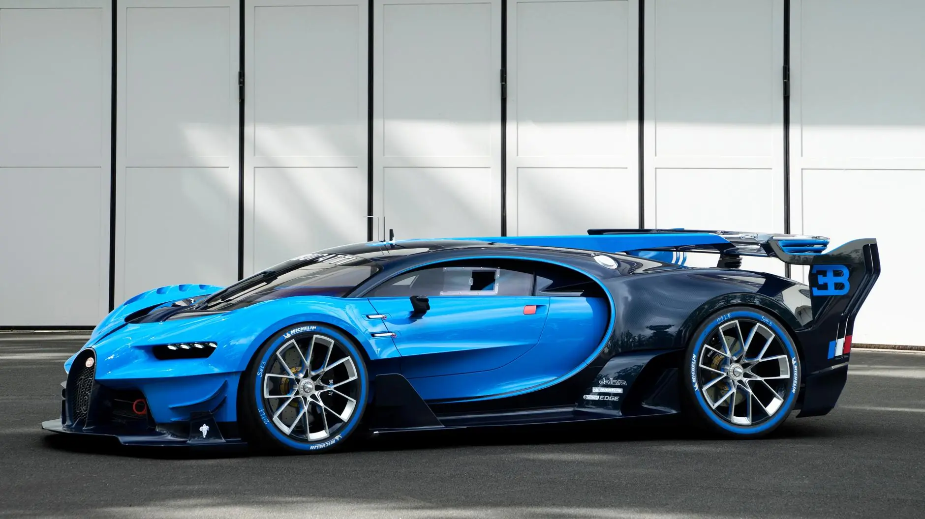 Mira como esta este Concept de Bugatti papa! Mira como esta este Concept de Bugatti papa!