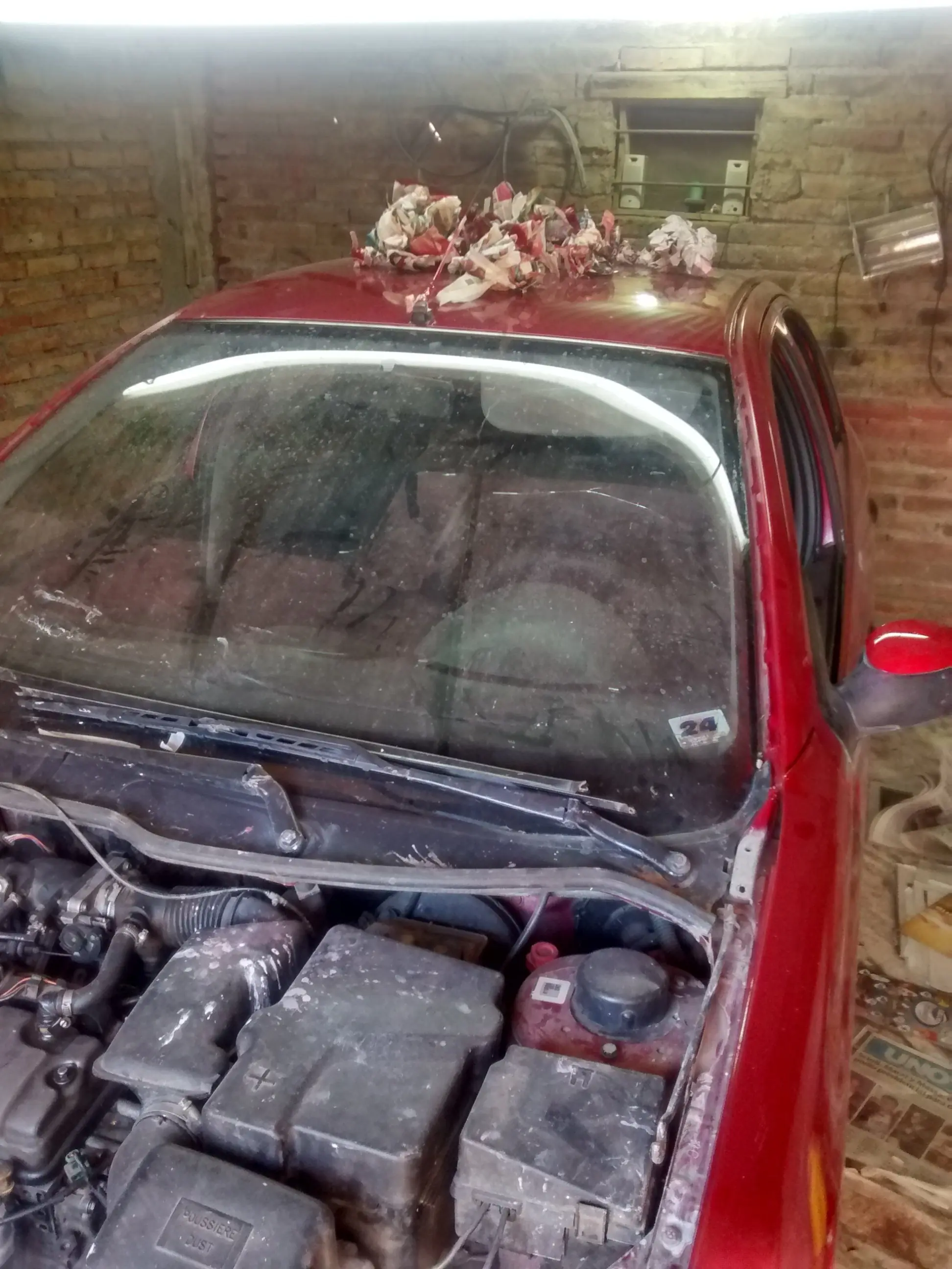 Mira papu como deje este Peugeot 206!