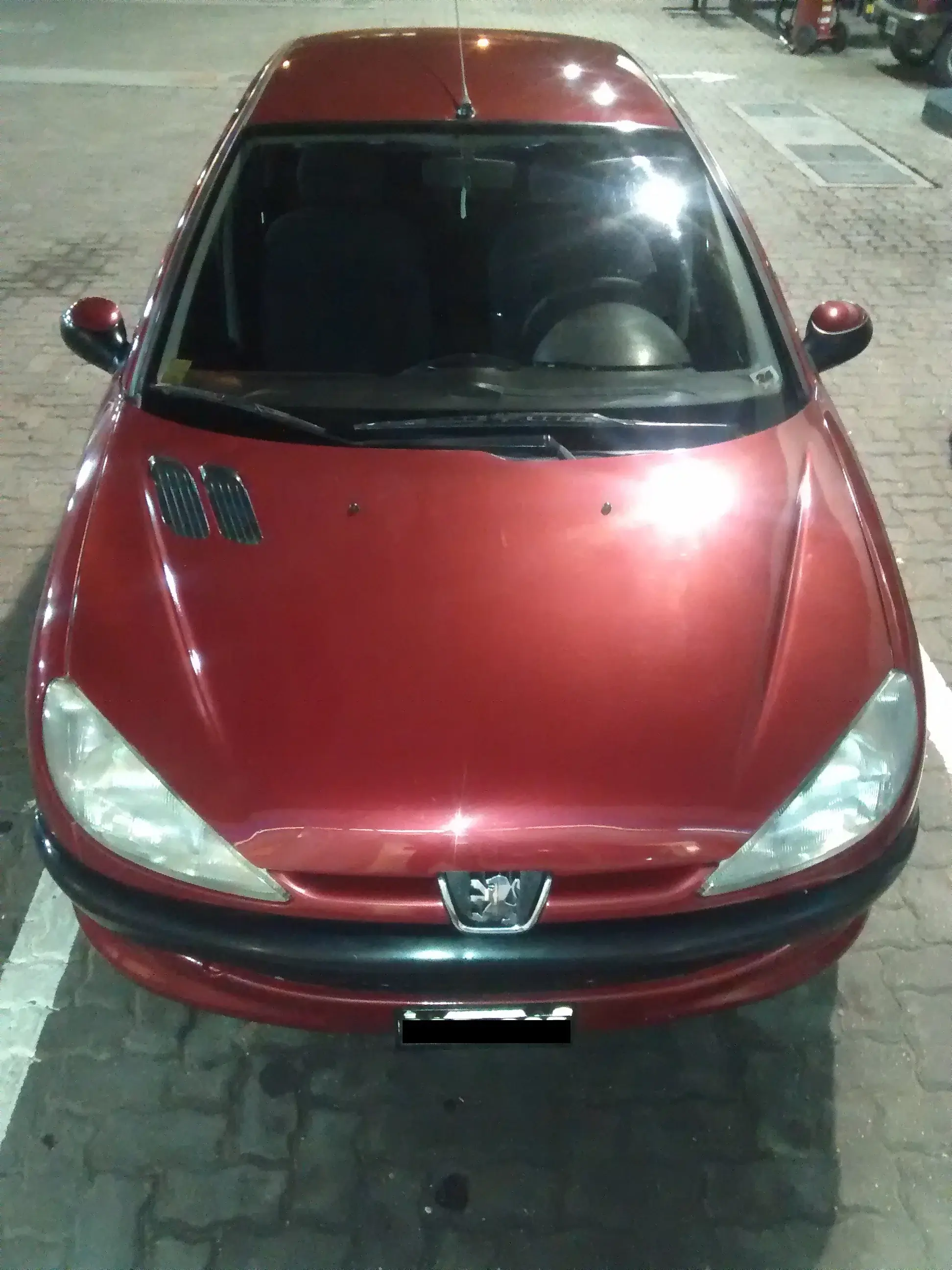 Mira papu como deje este Peugeot 206!