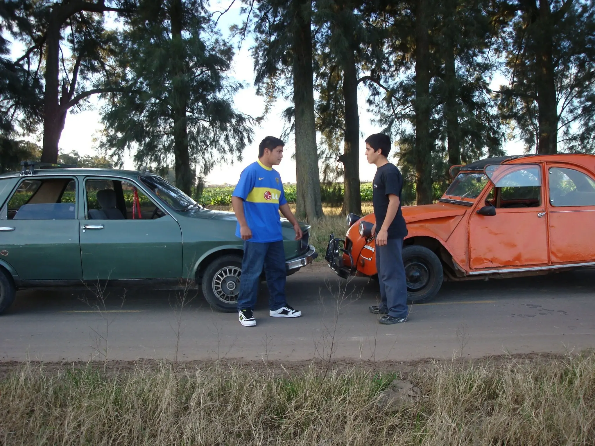 Carreras Callejeras: Renault 12 VS Citroën 3CV
