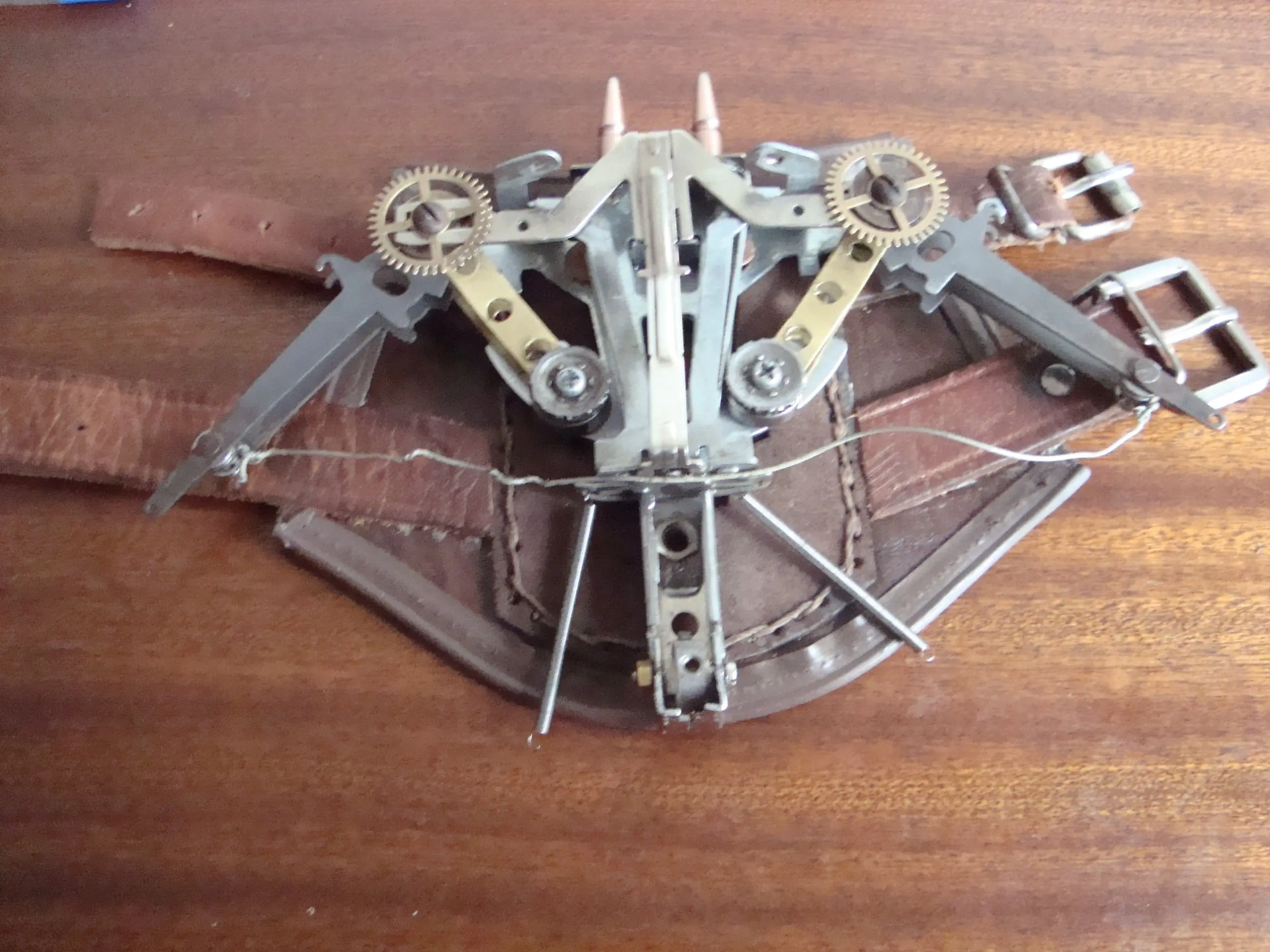 Pasá y conocé el primer arma steampunk 100% taringuera!