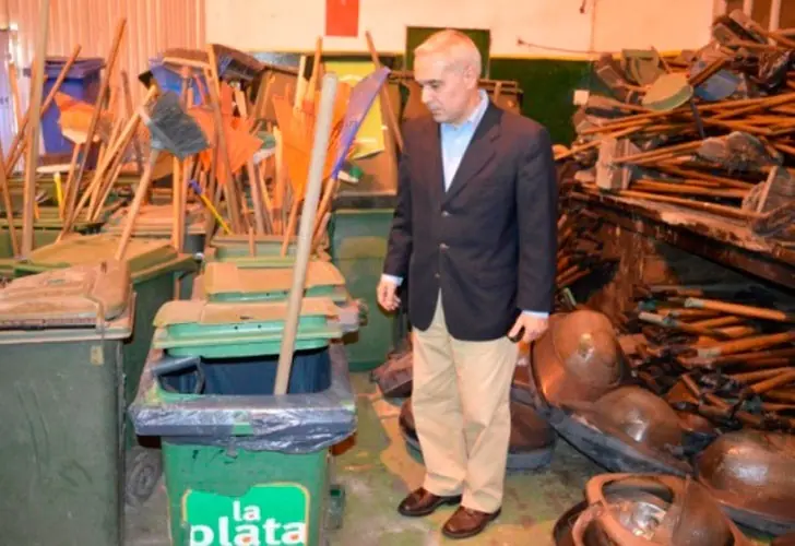 Bienes de la Municipalidad de La Plata en galpones privados