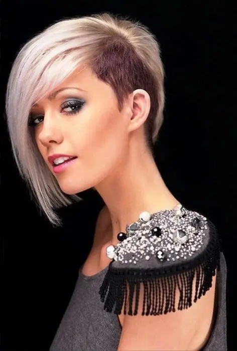 Por que? las mujeres deberían siempre tener el Pelo Largo