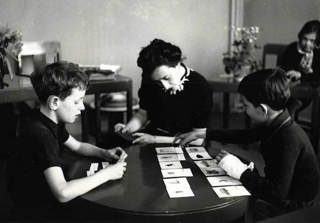 Educación