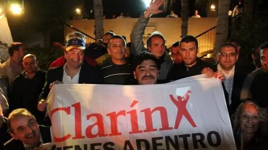 Hace 3 años C5N censuraba a Longobardi. Hace 3 años C5N censuraba a Longobardi.