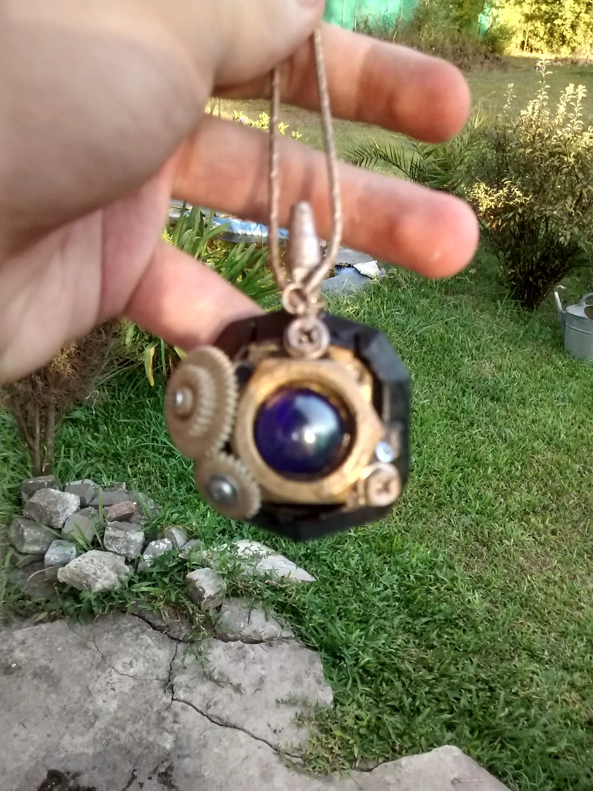 Hice un collar steampunk y te lo tromues!