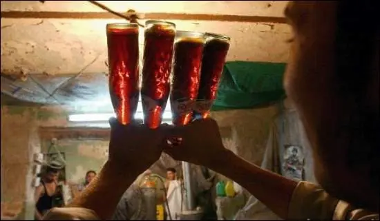 Descubren una fábrica de Pepsi ‘pirata’