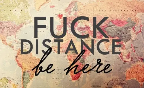 [Amor] Relación a distancia [Internet]