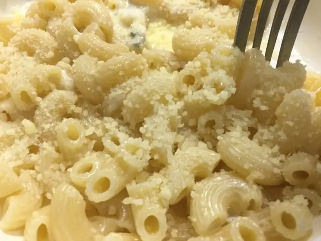 Códitos con Manteca, Queso Azul y Mantecoso [Foto-Recetas]