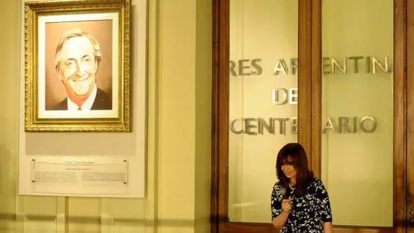 LLoran los K descuelgan los cuadros ...!!