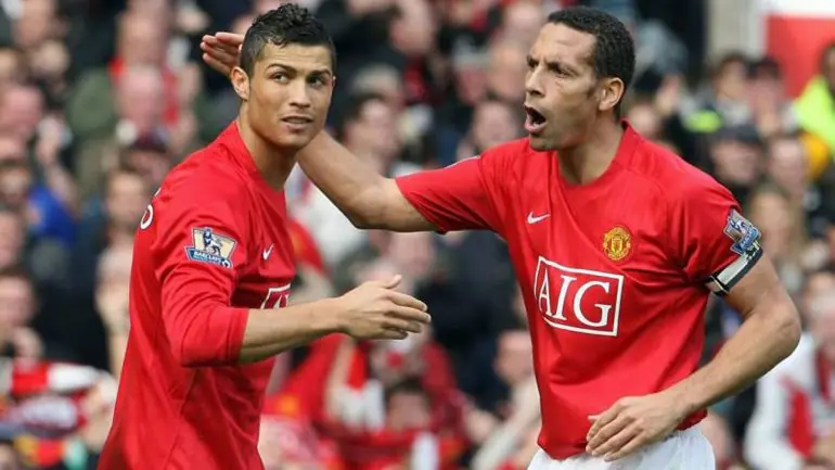 Ferdinand contó que se burlaban de CR7