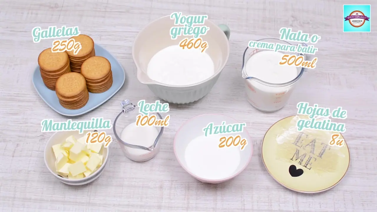 Prepara una tarta de yogurt y frutas que no requiere cocción