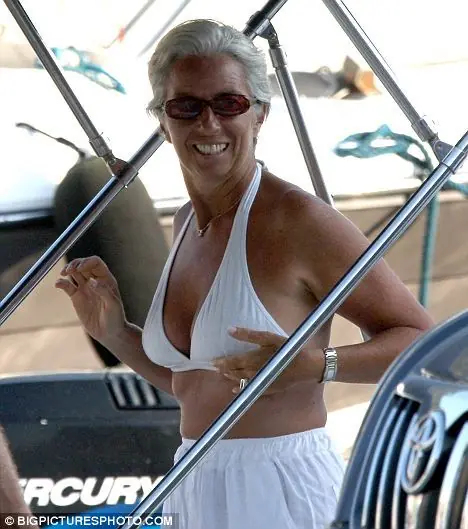 Le das a Lagarde? 5 años mas