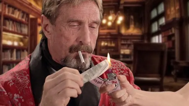 McAfee quiere hackear iOS por el bien de la humanidad