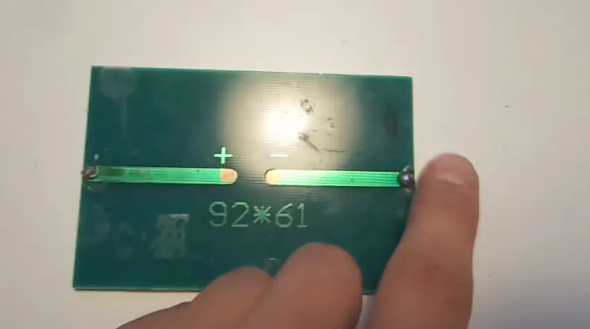 Haz tu propio cargador solar para tu Smartphone