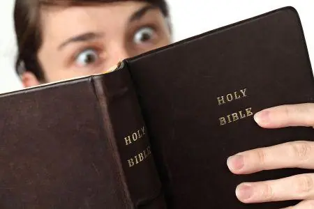 14 de las frases más locas que puedes leer en la Biblia