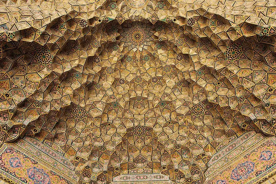 Techos de mezquitas, maravillas de la arquitectura islámica Techos de mezquitas, maravillas de la arquitectura islámica
