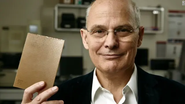 Un plástico autorreparable promete teléfonos irrompibles