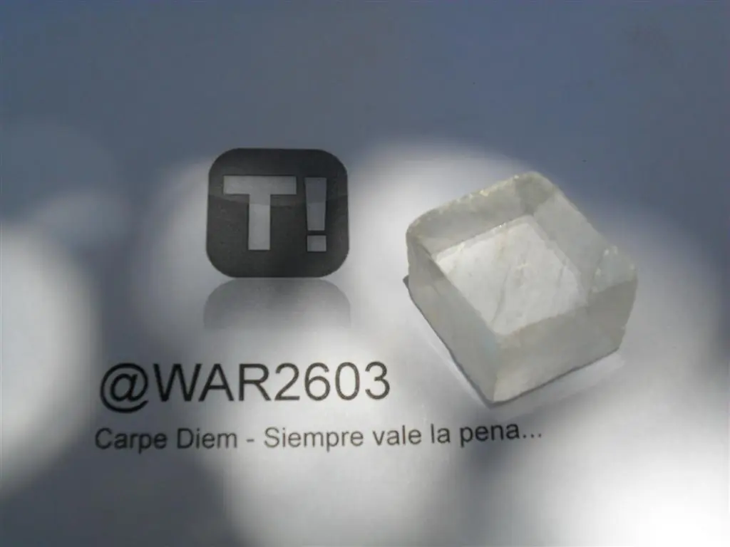 Asombrate como yo, mi colección de cristales y minerales.