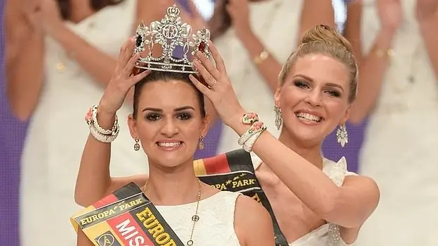 Miss Alemania 2016 entra y deslumbrate de tanta ariedad