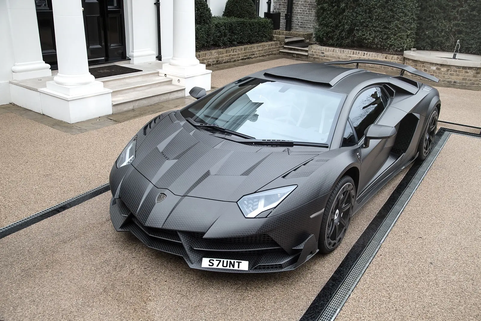 Mansory y su Lamborghini Aventador SV de carbono