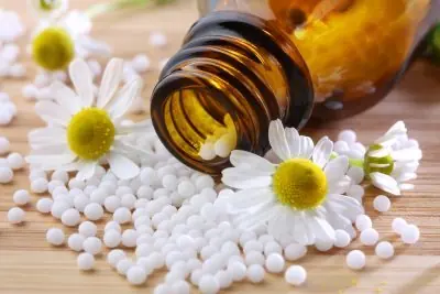 Homeopatía, un callejón terapéutico sin salida. Homeopatía, un callejón terapéutico sin salida.