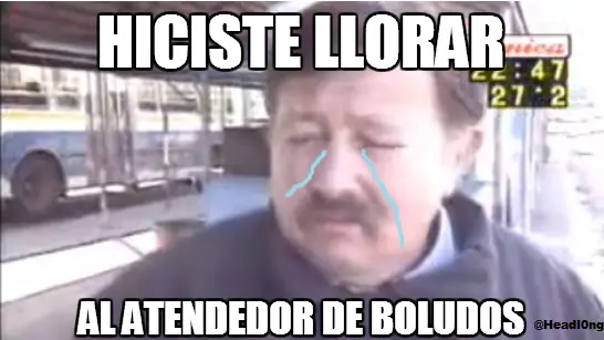 Metió un gol desde 64 metros