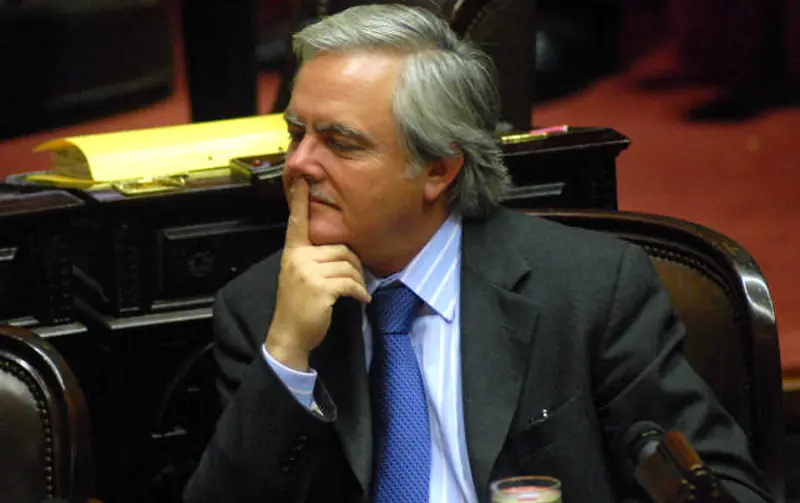Presidente Pinedo, yo te banco!
