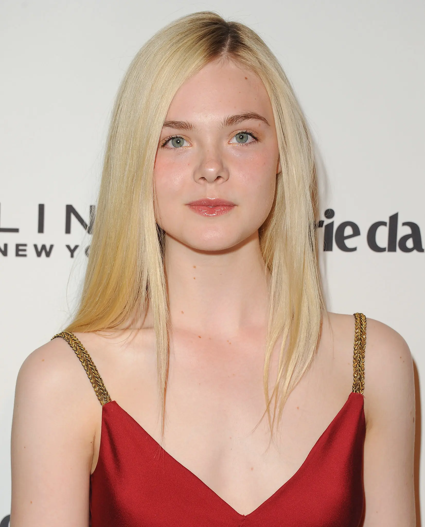 Dakota Fanning vs Elle Fanning ¿Quien gana?