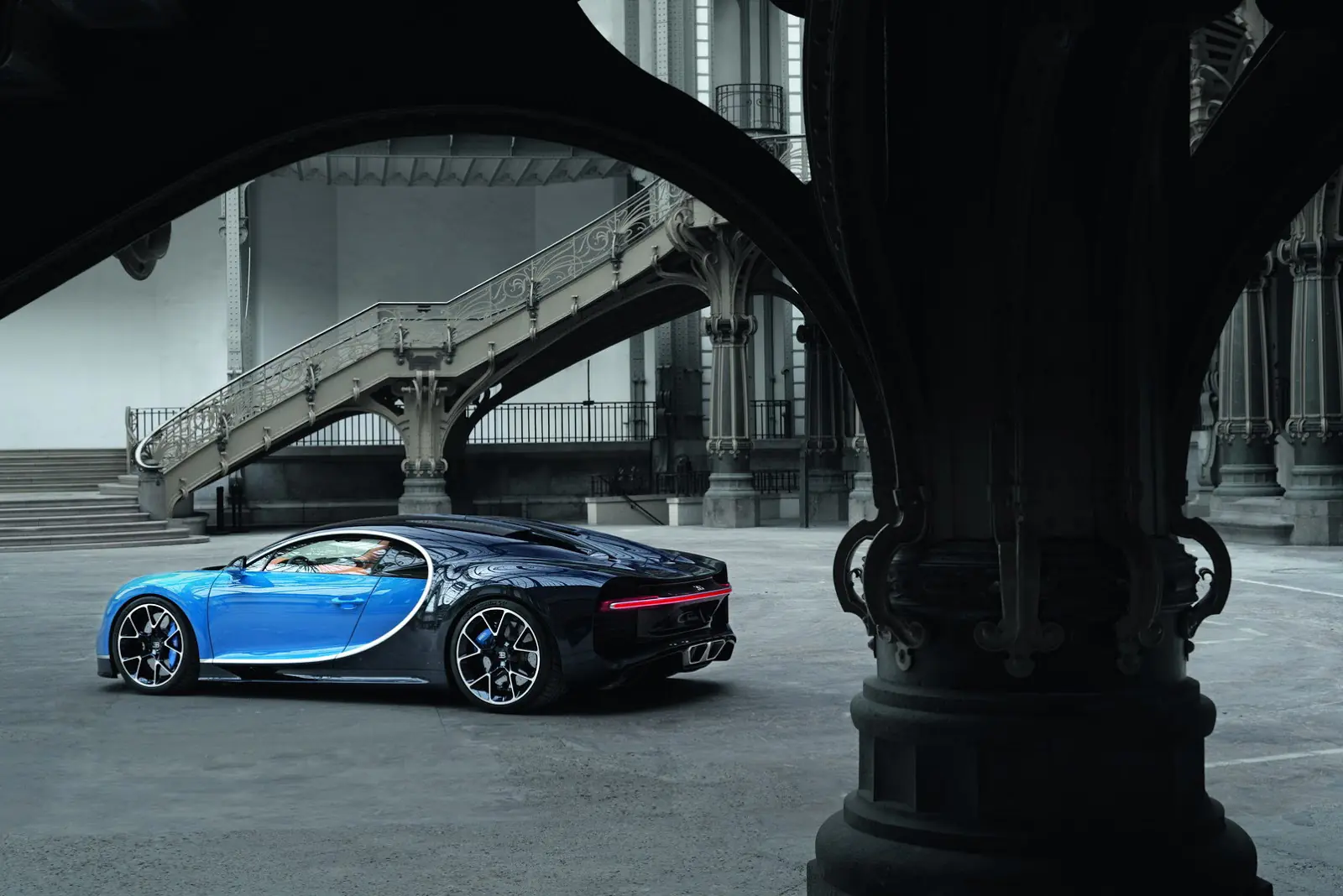 Bugatti Chiron - 1.500 CV, 1.600 Nm y 420 km/h - Pasa y mira Bugatti Chiron - 1.500 CV, 1.600 Nm y 420 km/h - Pasa y mira